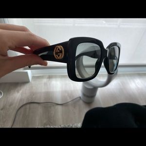 Oversized Gucci Sunglasses (black with gold GG)